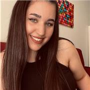 Estudiante de Estudios Ingleses imparte clases de refuerzo a estudiantes de Primaria, ESO y Bachillerato